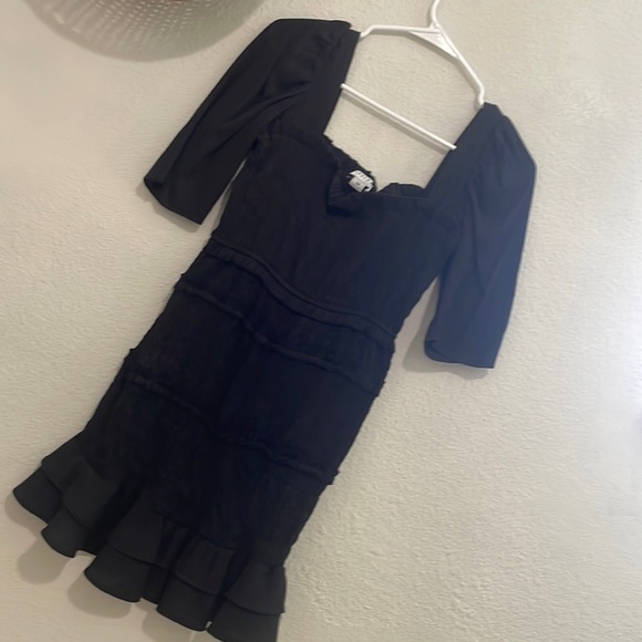Dresses & Skirts - Dress